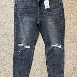 Vervet Haylie High Rise Distressed Gray Jeans